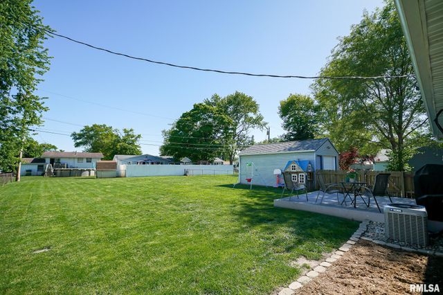 1020 LINCOLN Road, Marquette Heights, IL 61554