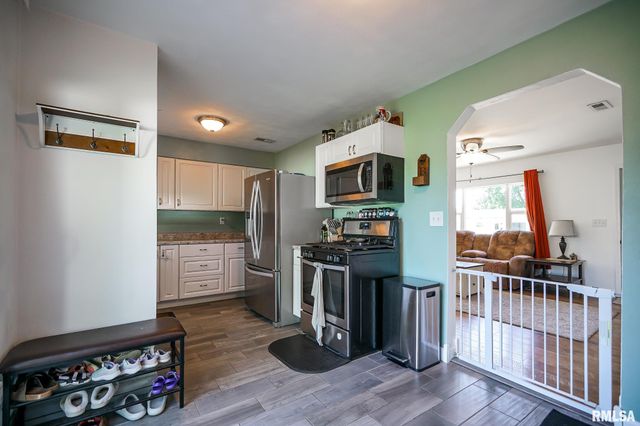 1020 LINCOLN Road, Marquette Heights, IL 61554