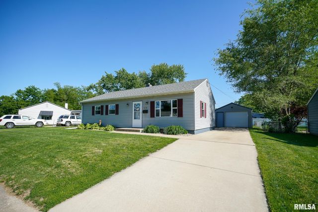 1020 LINCOLN Road, Marquette Heights, IL 61554