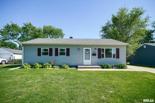 1020 LINCOLN Road, Marquette Heights, IL 61554