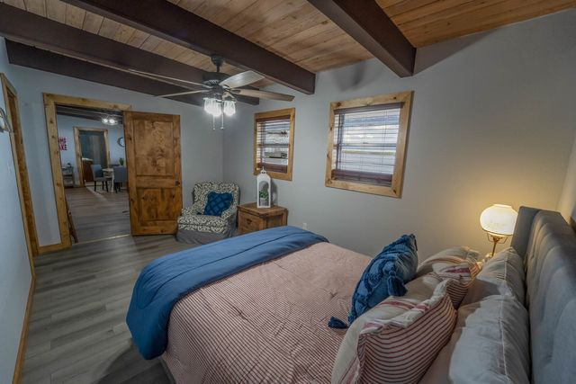 308 County Road 221 Road, Breckenridge, TX 76424