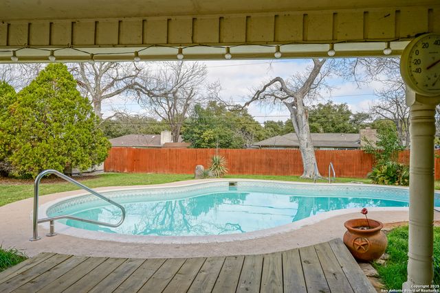 513 Balfour, Windcrest, TX 78239