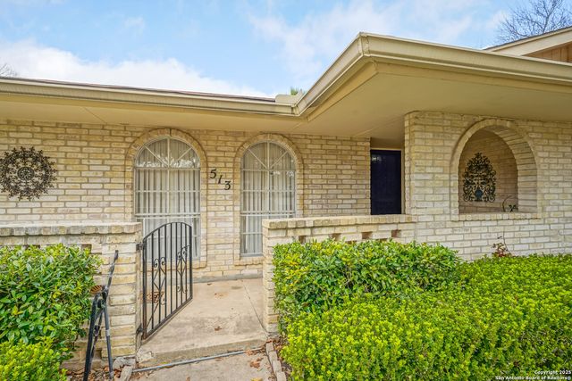 513 Balfour, Windcrest, TX 78239