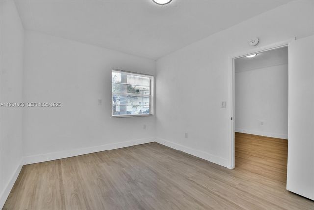 1900 Calais Dr 1910, Miami Beach, FL 33141