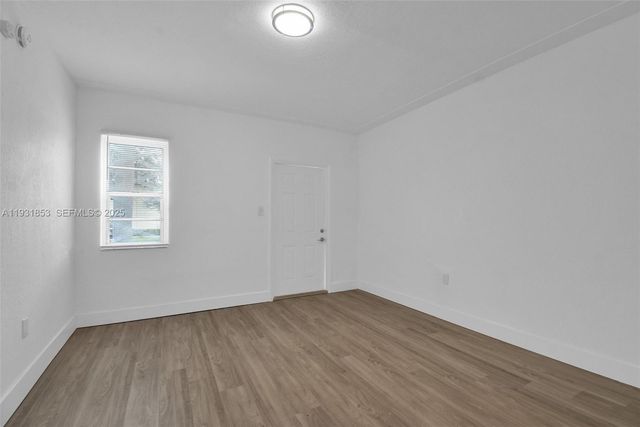 1900 Calais Dr 1910, Miami Beach, FL 33141