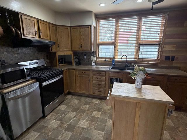 615 S Spring STREET, Beaver Dam, WI 53916