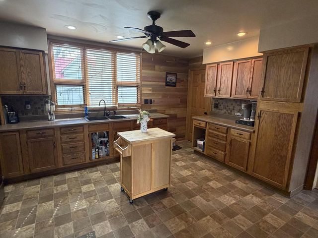 615 S Spring STREET, Beaver Dam, WI 53916