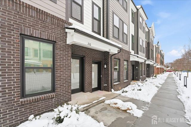 216 Jessie Place, New Brunswick, NJ 08901