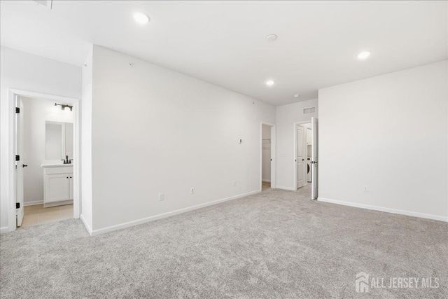 216 Jessie Place, New Brunswick, NJ 08901