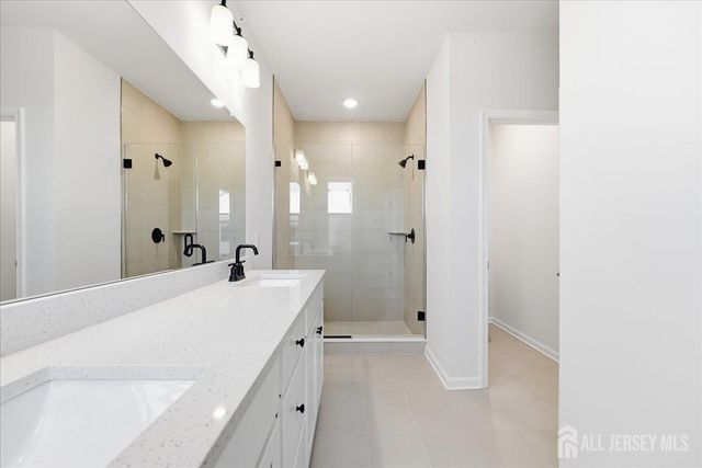 216 Jessie Place, New Brunswick, NJ 08901