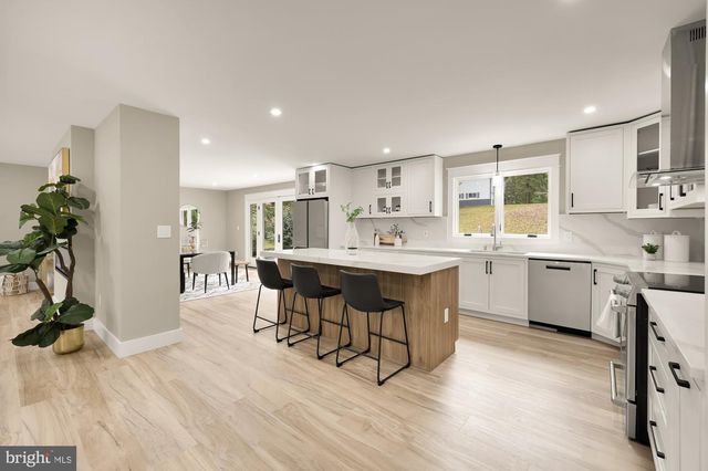 1325 PATUXENT DR, Ashton, MD 20861