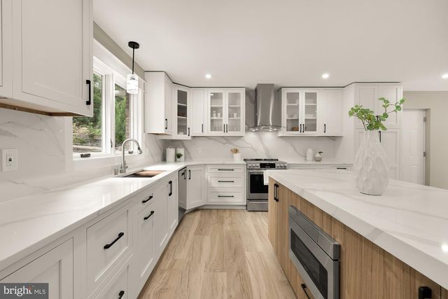 1325 PATUXENT DR, Ashton, MD 20861