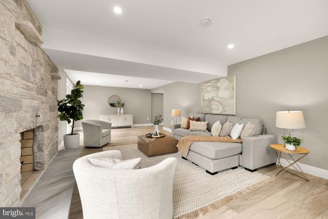 1325 PATUXENT DR, Ashton, MD 20861