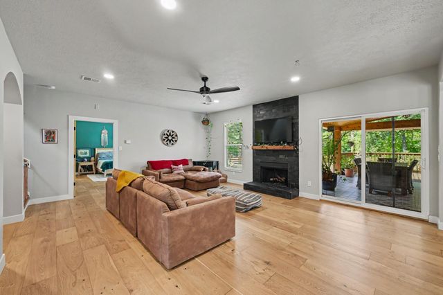 31015 Becky Lane, Magnolia, TX 77354