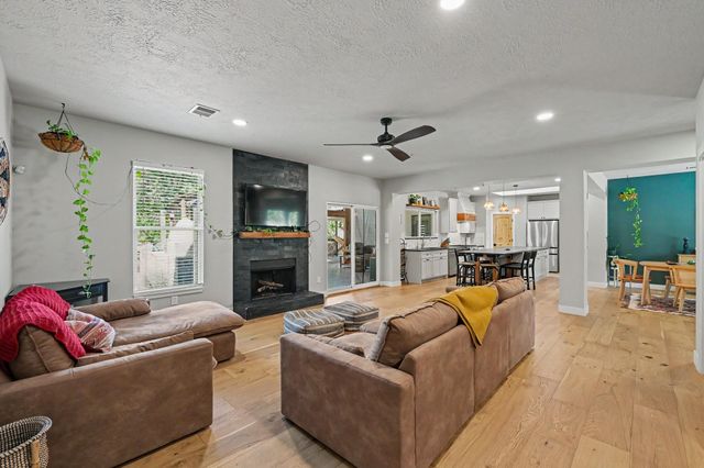 31015 Becky Lane, Magnolia, TX 77354