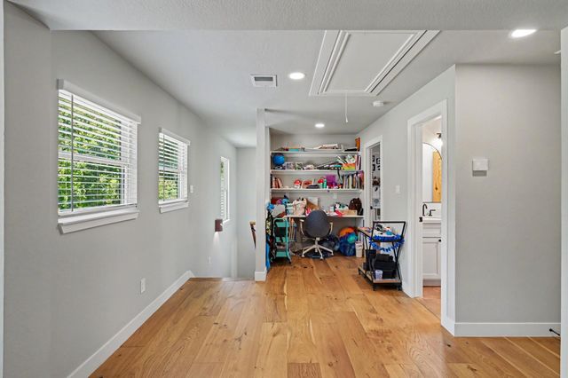 31015 Becky Lane, Magnolia, TX 77354