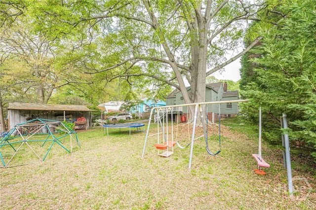 712 Berkeley Avenue NW, Atlanta, GA 30318