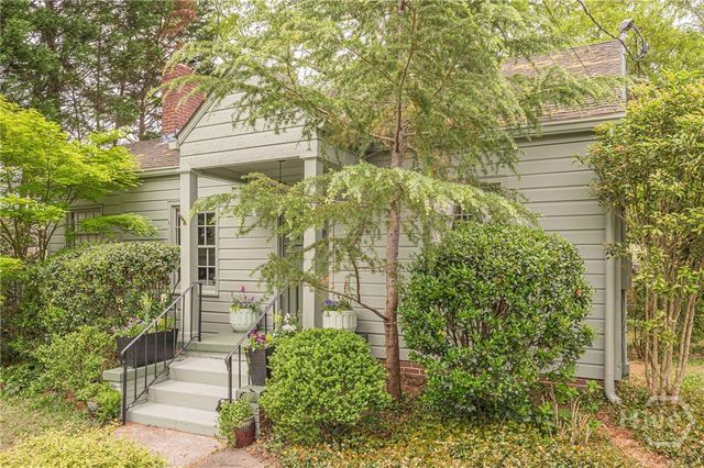712 Berkeley Avenue NW, Atlanta, GA 30318