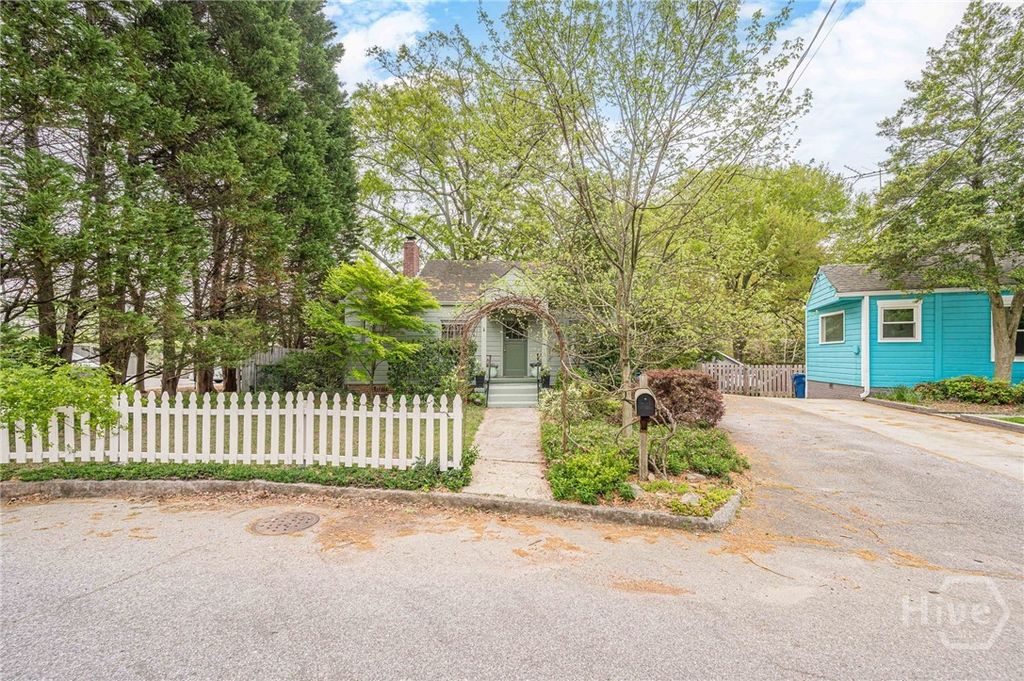 712 Berkeley Avenue NW, Atlanta, GA 30318