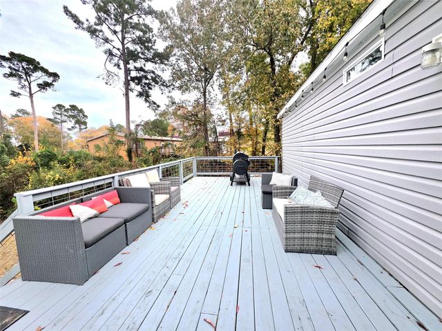 141 Canal Drive, Point Blank, TX 77364