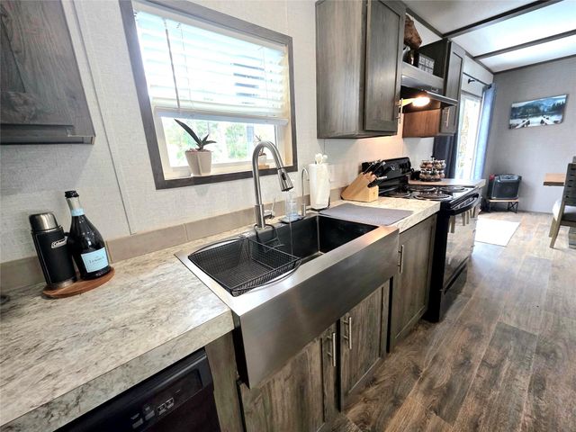 141 Canal Drive, Point Blank, TX 77364