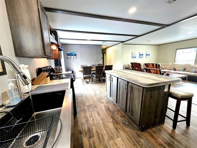 141 Canal Drive, Point Blank, TX 77364