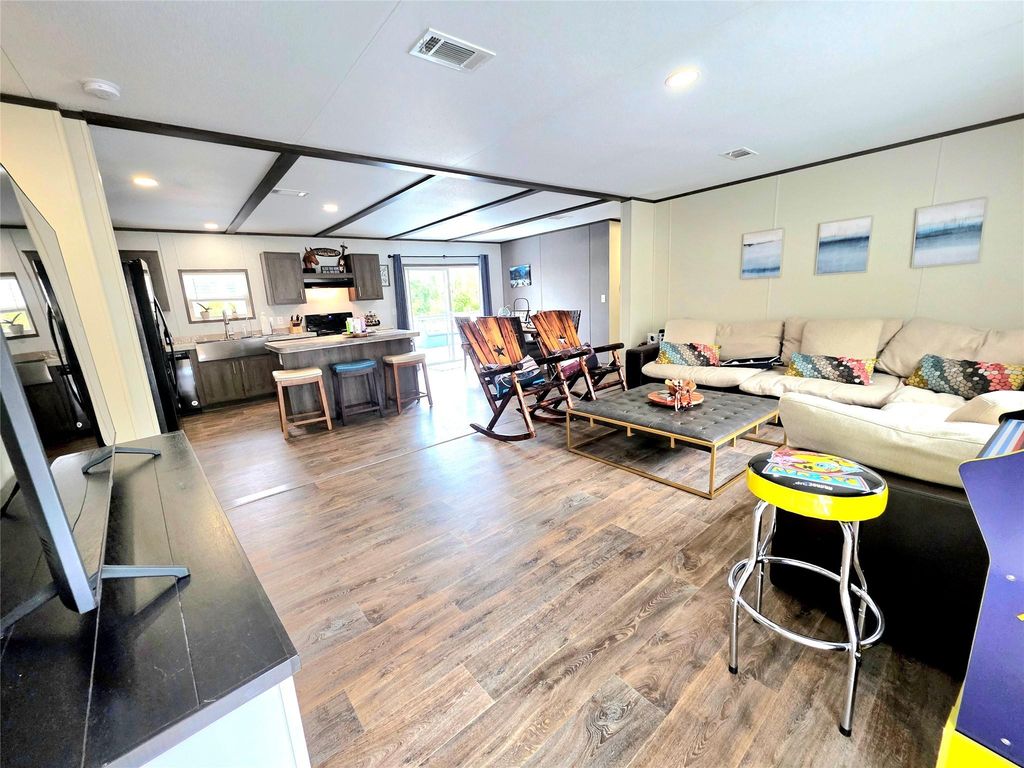 141 Canal Drive, Point Blank, TX 77364