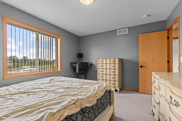 9243 Goodrich Drive, Monticello, MN 55362