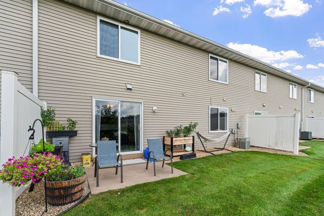 9243 Goodrich Drive, Monticello, MN 55362