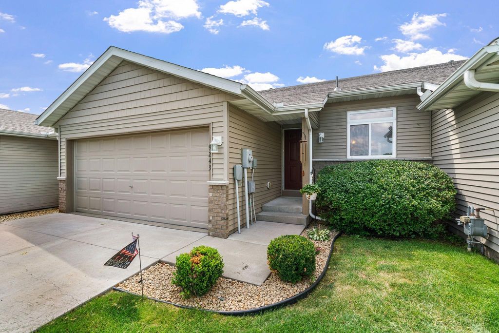9243 Goodrich Drive, Monticello, MN 55362