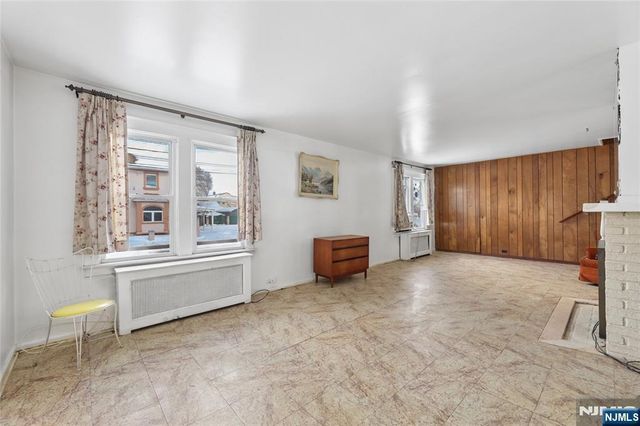 185 Park Avenue, Passaic, NJ 07055