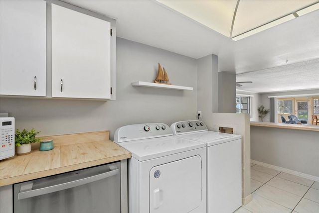 4852 INDEPENDENCE DRIVE, Bradenton, FL 34210