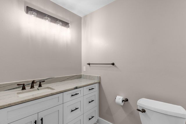 343 Oaklake Lane, Niceville, FL 32578