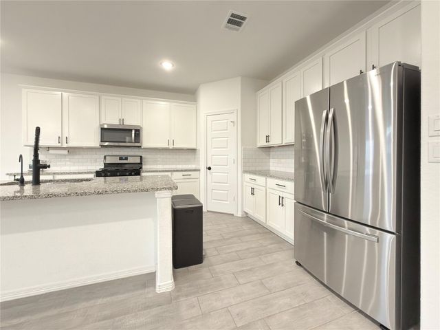 9662 Caney Trails Road, Conroe, TX 77303