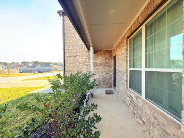 9662 Caney Trails Road, Conroe, TX 77303