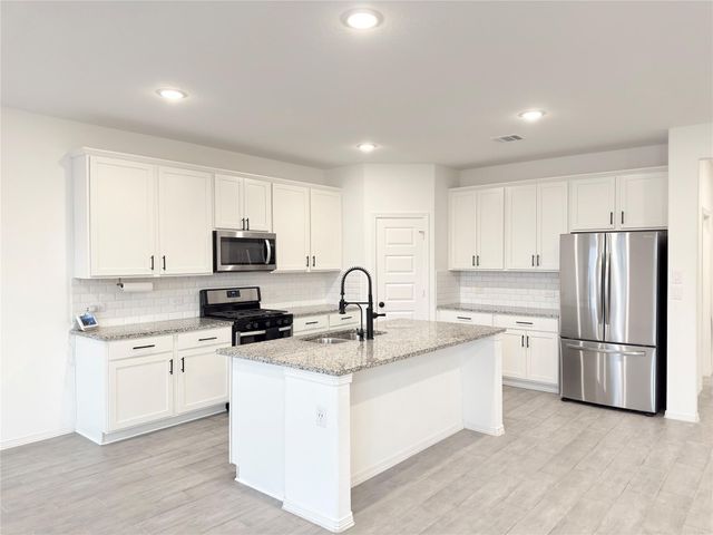 9662 Caney Trails Road, Conroe, TX 77303