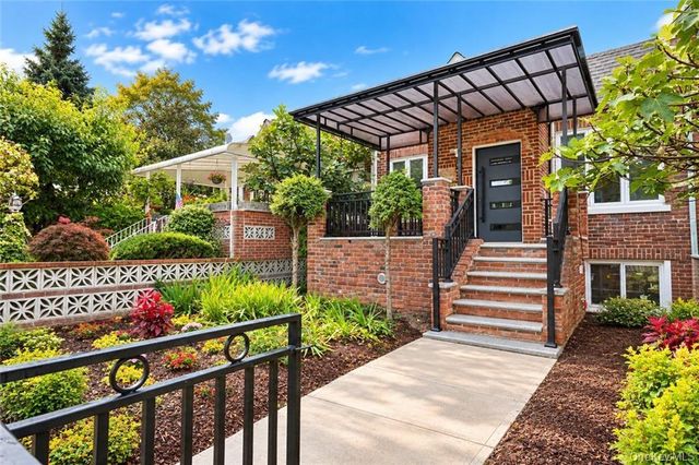 1804 Avenue W, Brooklyn, NY 11229