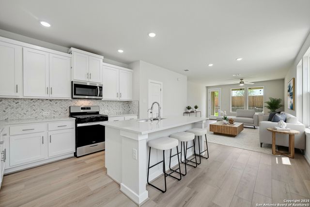 6026 Calgary Park, San Antonio, TX 78233