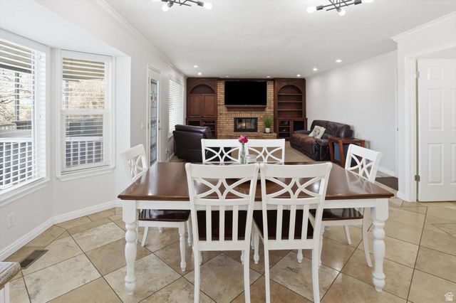 5554 S WHITE SPRINGS DR, Murray, UT 84123