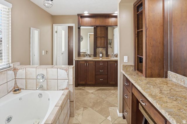 5554 S WHITE SPRINGS DR, Murray, UT 84123