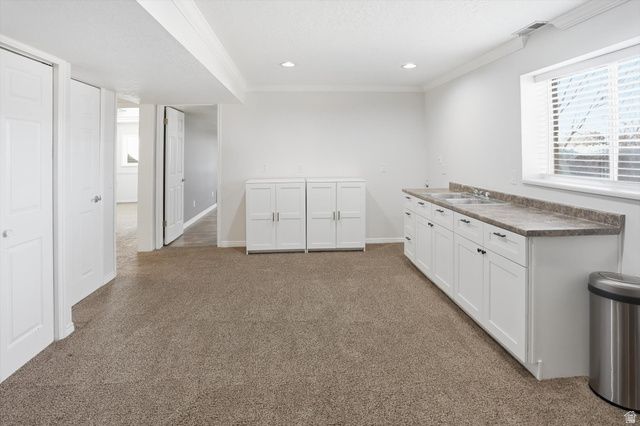 5554 S WHITE SPRINGS DR, Murray, UT 84123