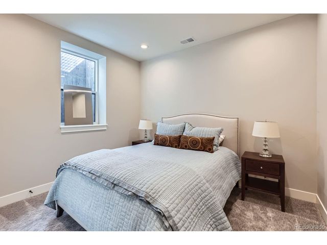 3261 S Sherman St, Englewood, CO 80113