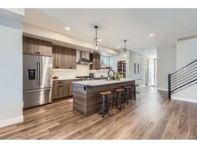 3261 S Sherman St, Englewood, CO 80113