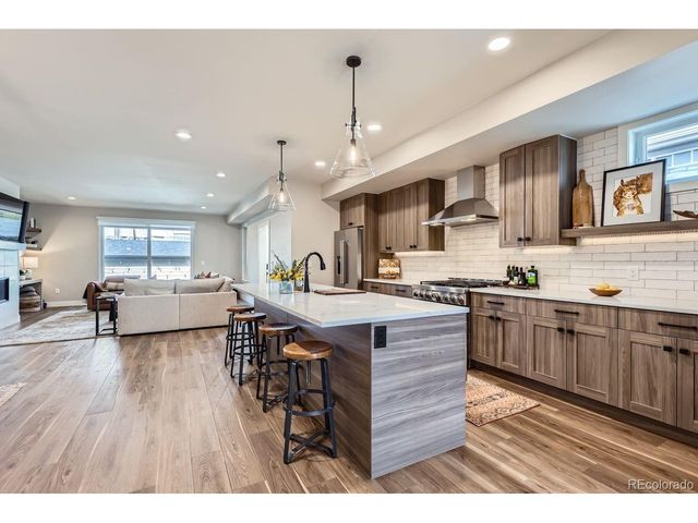 3261 S Sherman St, Englewood, CO 80113