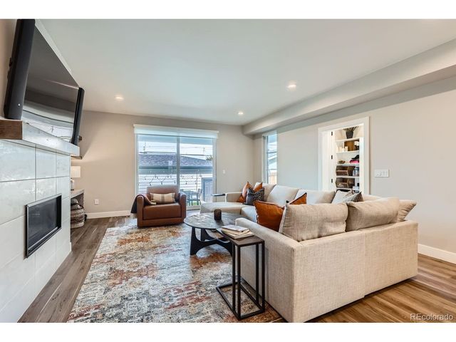 3261 S Sherman St, Englewood, CO 80113