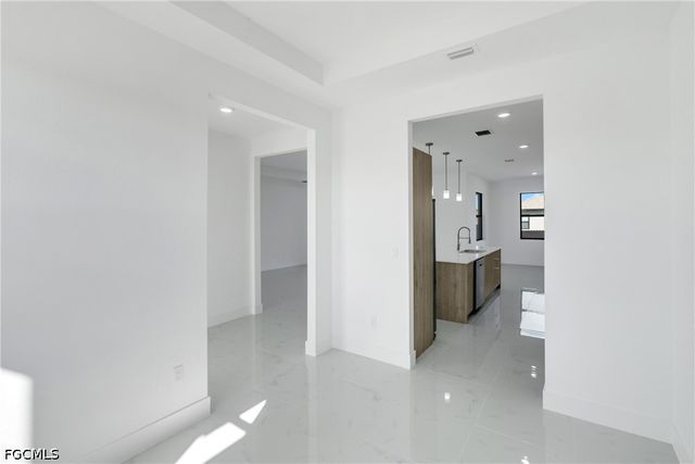 1142 Edelweiss ST E, Lehigh Acres, FL 33974