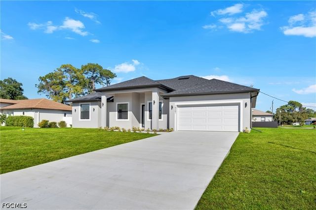 1142 Edelweiss ST E, Lehigh Acres, FL 33974