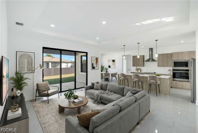 1142 Edelweiss ST E, Lehigh Acres, FL 33974