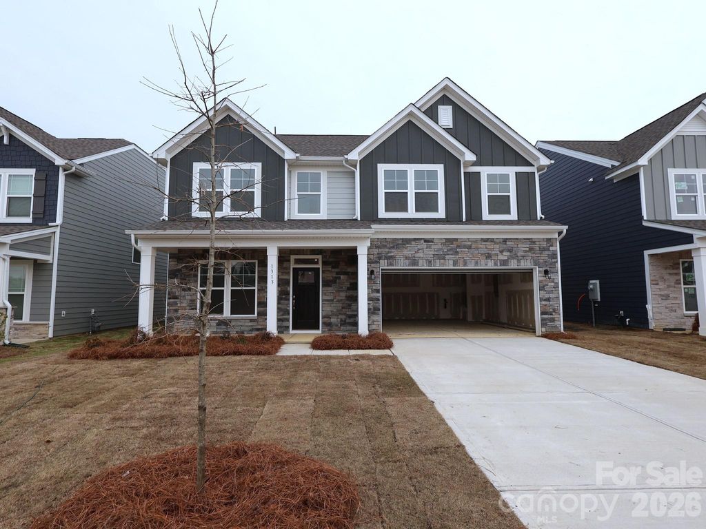 1313 Fremont Drive, Wingate, NC 28174