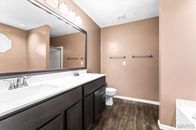 3862 Michael John Drive, Swansea, IL 62226